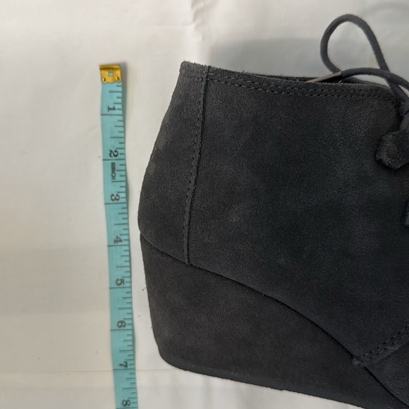 Toms Gray Kala Suede Wedge Bootie, Size 10 - Picture 15 of 15